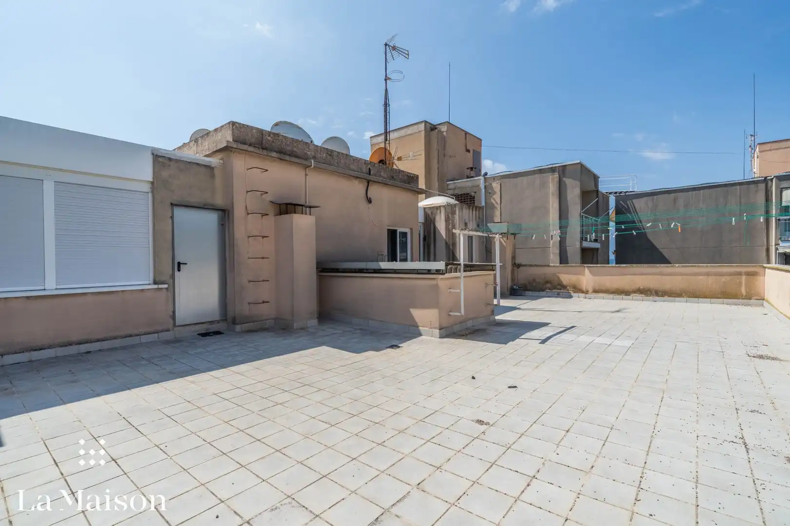 Vista exterior de Pis en venda en Sant Vicenç de Montalt amb Calefacció, Terrassa i Traster