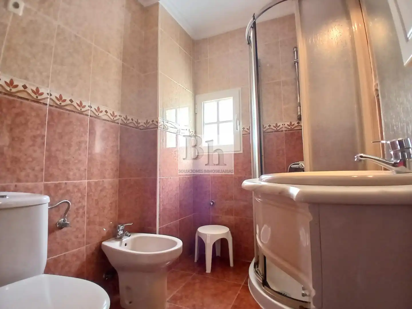 Bathroom of Flat for sale in Málaga  with Air Conditioner and Alarm