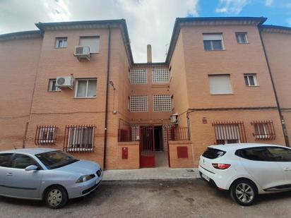 Vista exterior de Pis en venda en Puertollano amb Calefacció