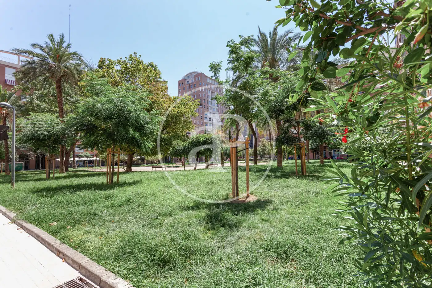 Jardí de Pis en venda en Valencia amb Aire condicionat, Calefacció i Moblat