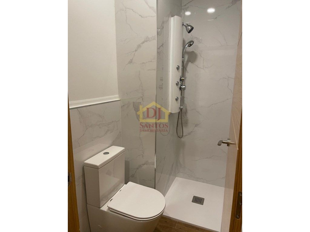 Apartament en venda a Avenida de los Comuneros, Rollo - Puente Ladrillo