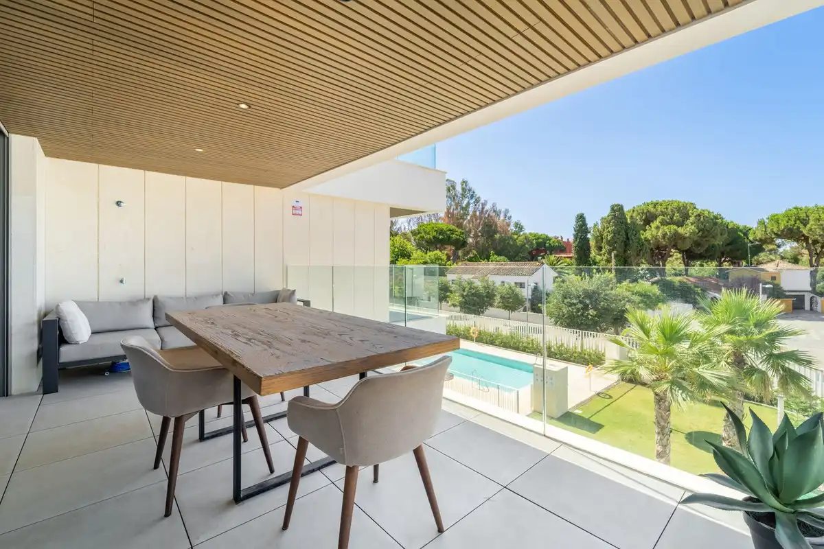 Piso con ascensor en venta en Elviria - Cabopino, imagen 15
