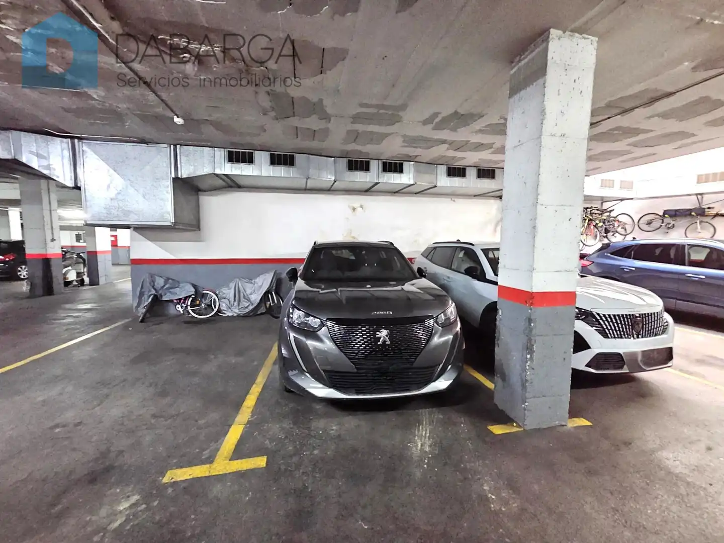 Parkplatz von Wohnung zum Verkauf in Molins de Rei mit Klimaanlage, Heizung und Parkett