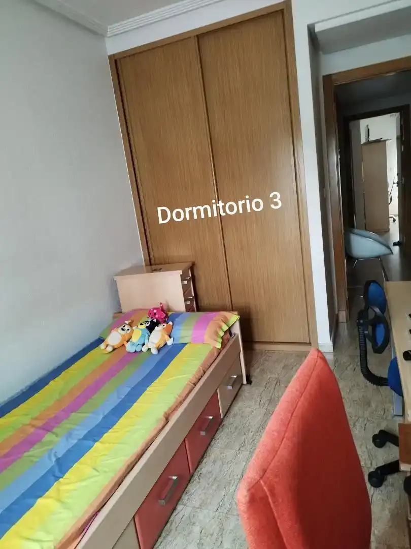 Habitación de Dúplex en venta en Murcia con Aire acondicionado, Trastero y Amueblado