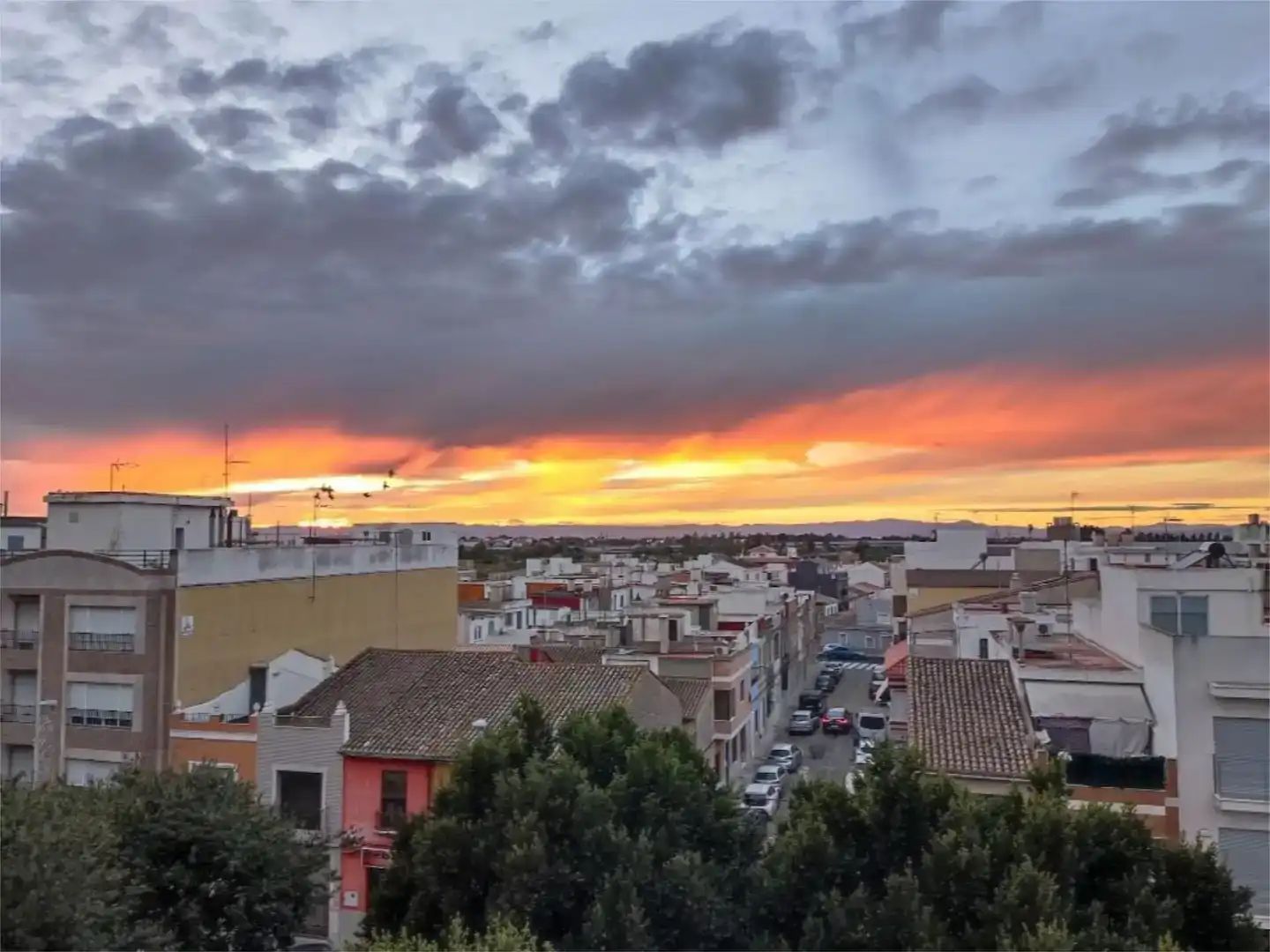 Vista exterior de Pis en venda en Sueca ciudad