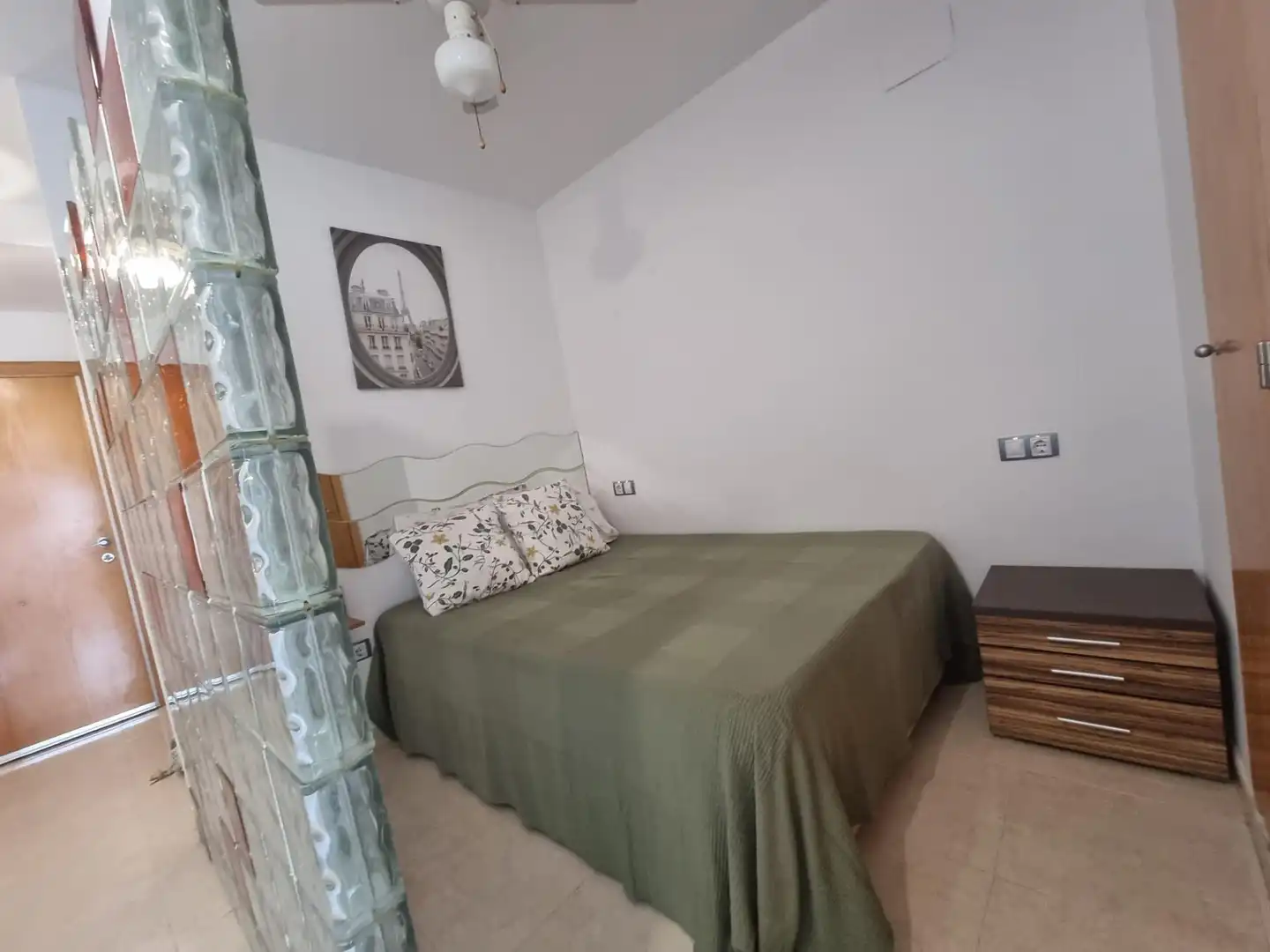Habitación de Estudio de alquiler en Vícar con Jardín privado, Terraza y Amueblado