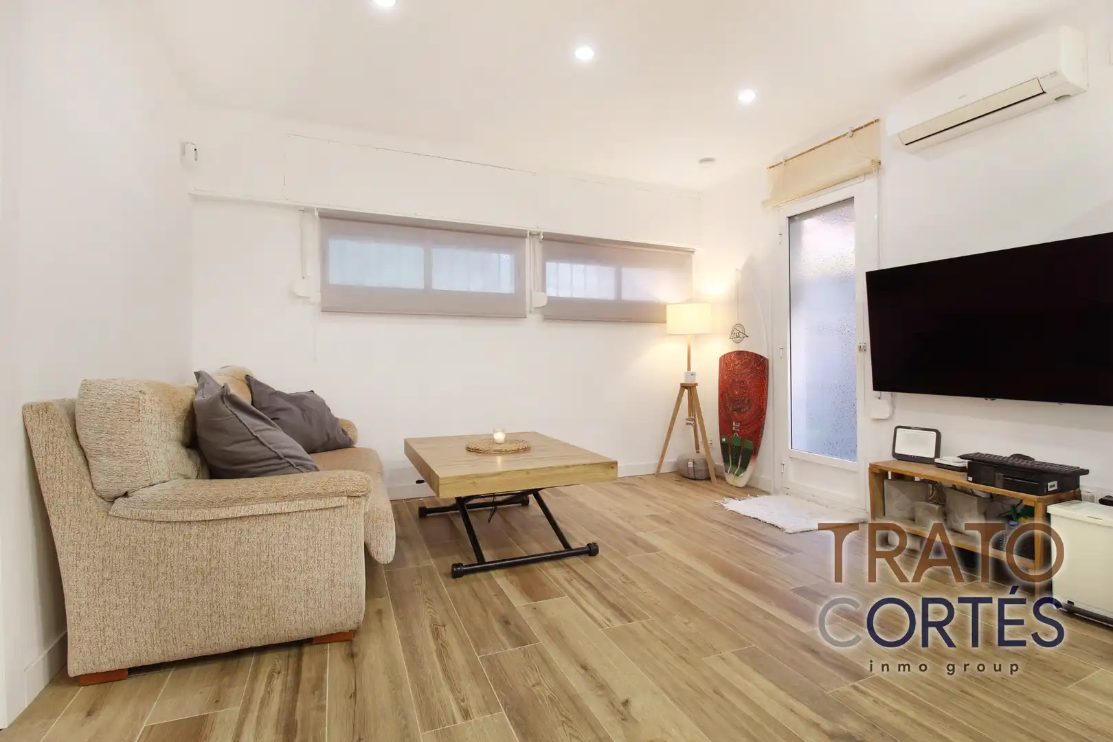 Living room of Ground floor for sale in Passeig Maragall