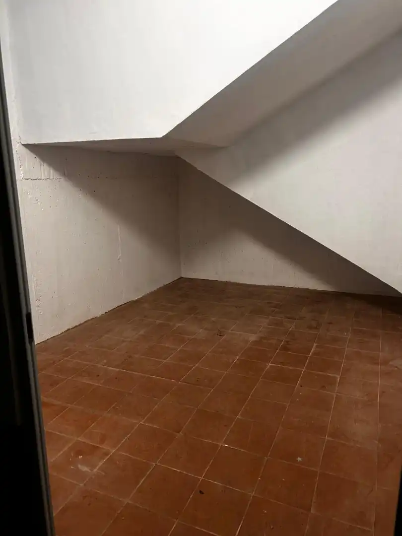 Parcheggio con ascensore in affitto a Calle Villafria 13, imagen 2
