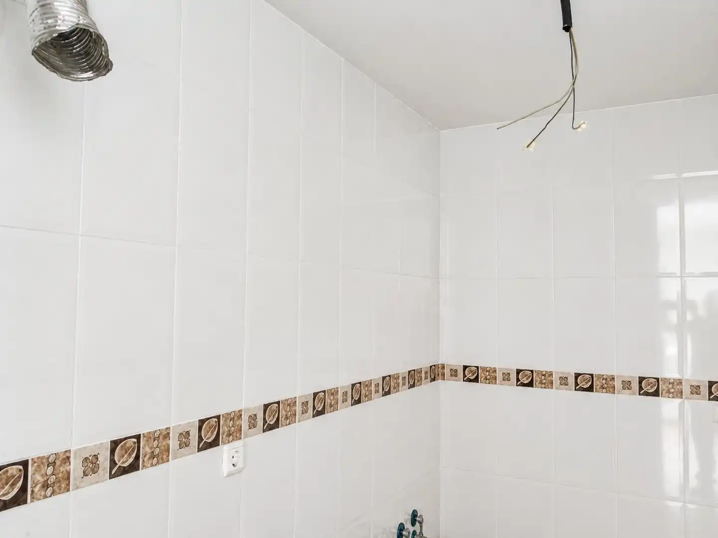 Bany de Pis en venda en Láchar