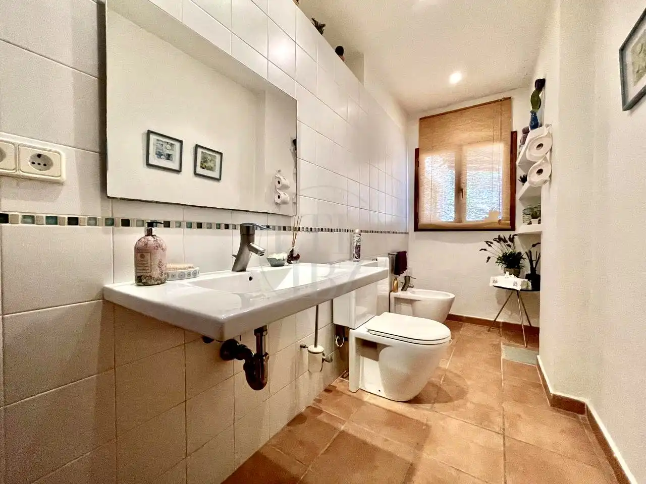 Bany de Casa o xalet en venda en Sant Joan de Labritja amb Aire condicionat, Jardí privat i Piscina