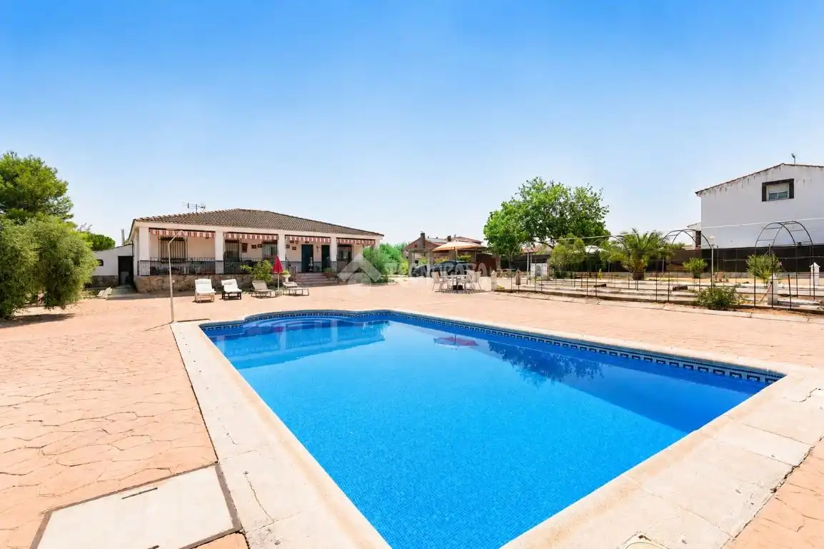 Casa in vendita a Borox, imagen 3