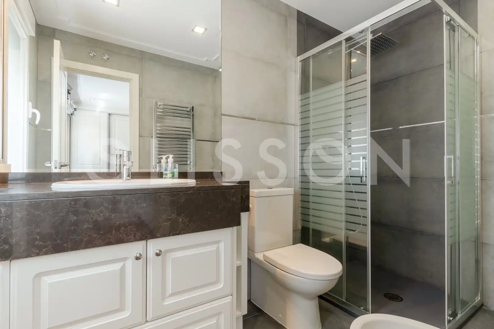 Badezimmer von Haus oder Chalet zum Verkauf in Algete mit Klimaanlage, Privatgarten und Terrasse