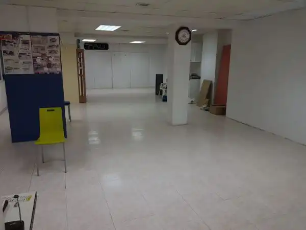 Business premises for sale in san pablo 10, imagen 6