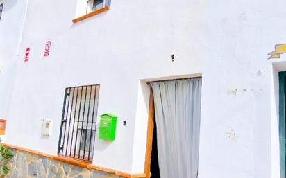 Exterior view of House or chalet for sale in Almogía