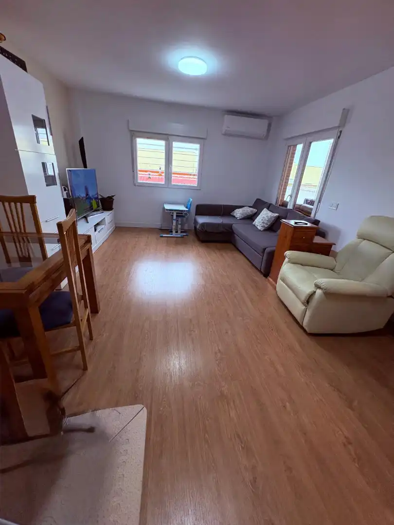 Living room of Detached homes for sale in Yuncos  with Air Conditioner, Terrace and Washing machine