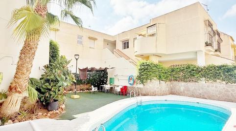 Foto 3 de Casa adosada en venta en Huércal de Almería, Almería