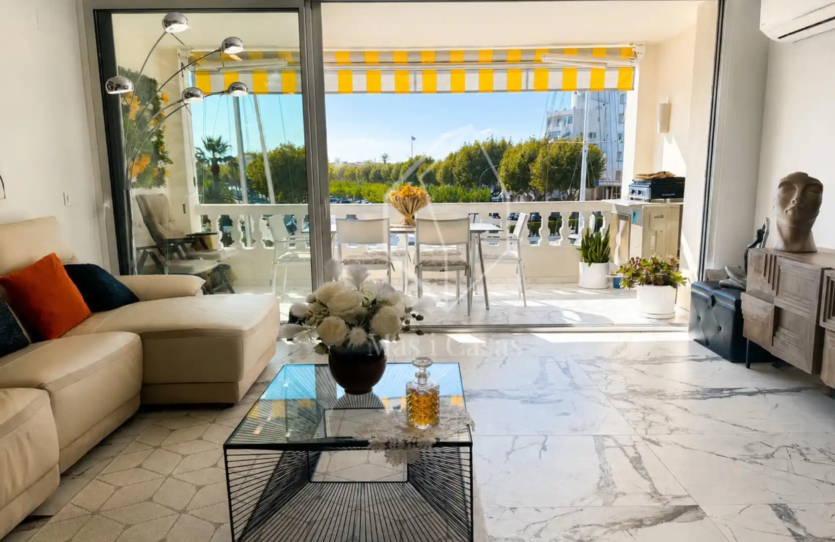 Terrassa de Dúplex en venda en Empuriabrava amb Aire condicionat, Calefacció i Terrassa