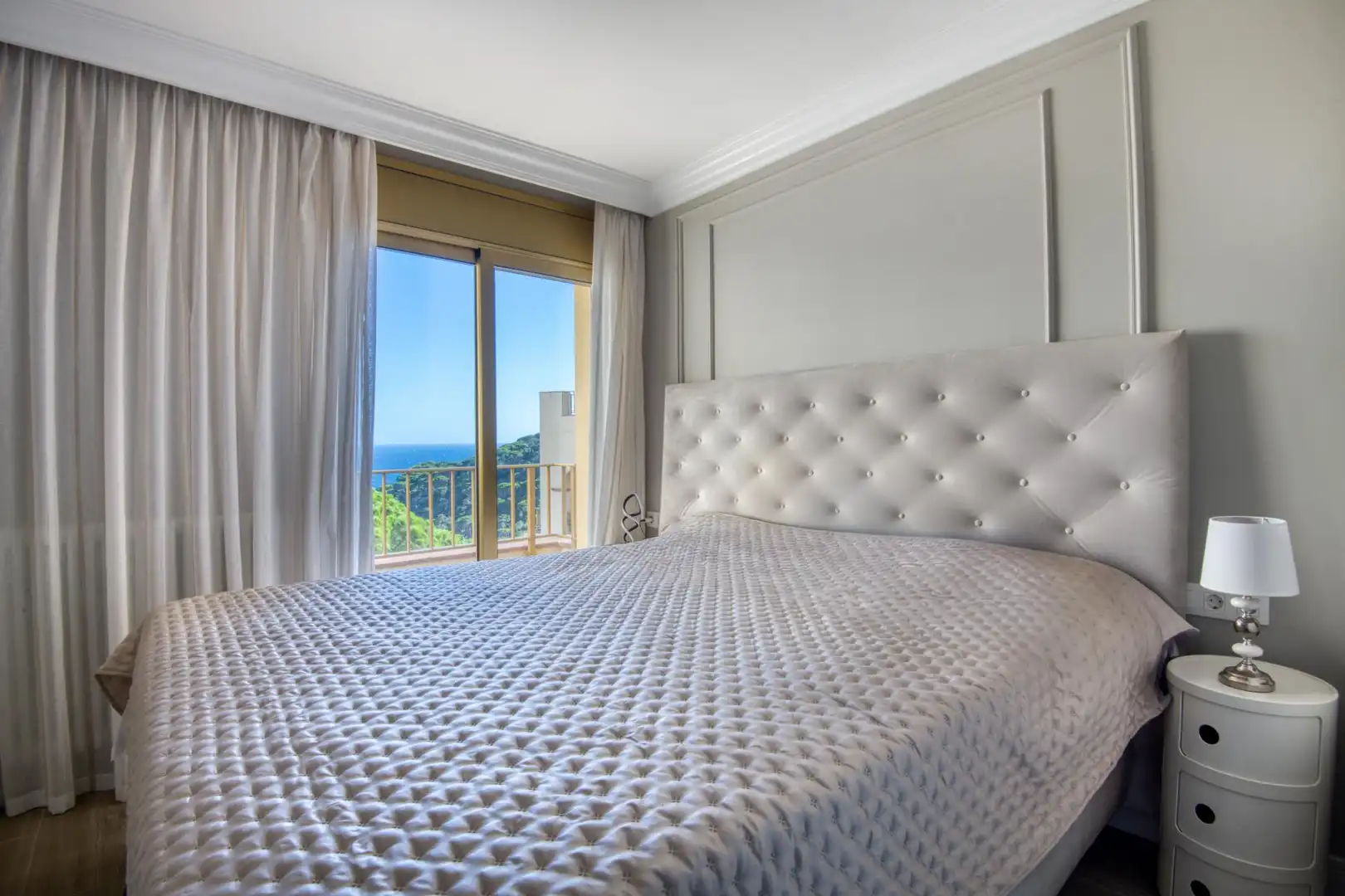 Habitación de Piso en venta en Sant Feliu de Guíxols con Calefacción, Terraza y Horno