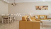 Living room of Apartment for sale in Marbella  with Terrace and Internet