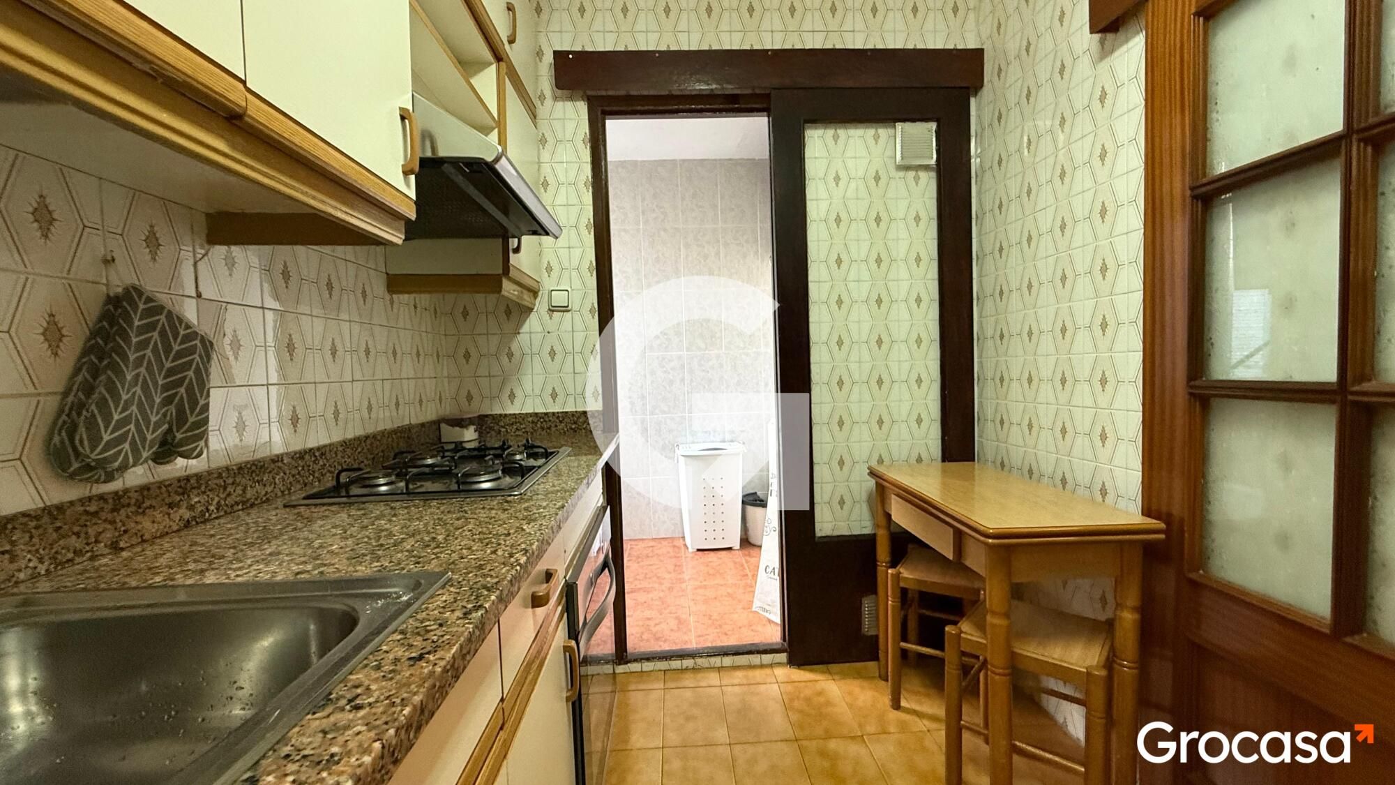 Cuina de Pis en venda en Mataró amb Forn, TV i Internet