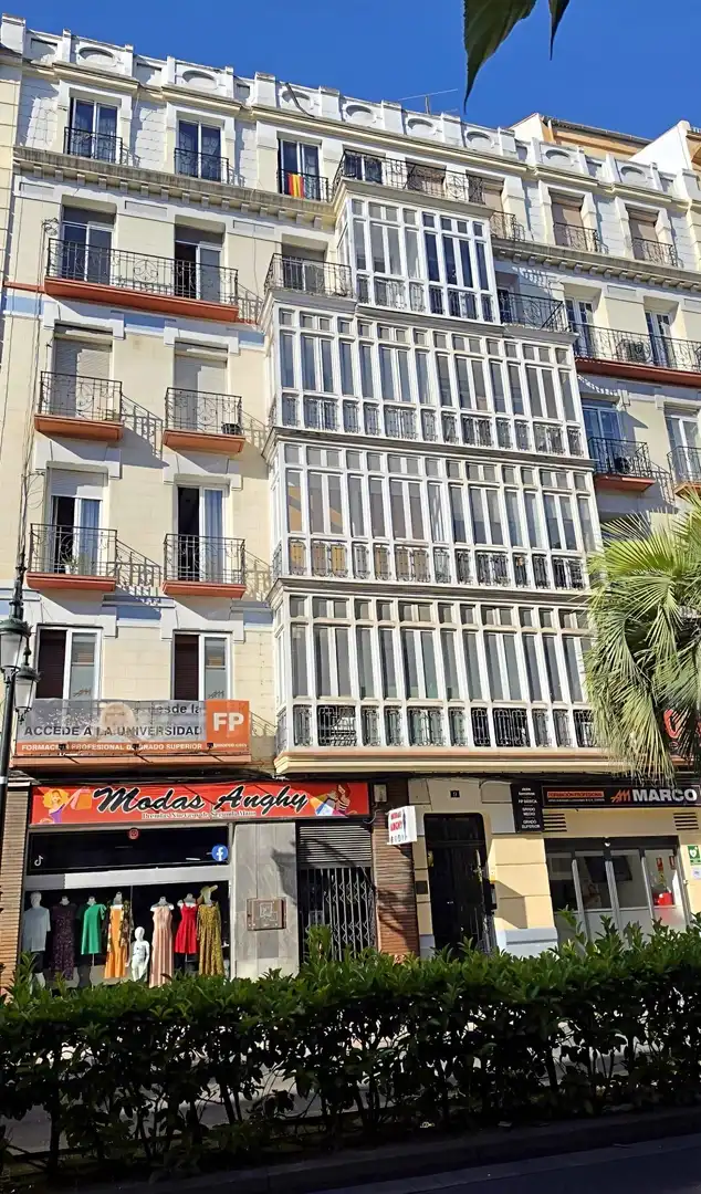 Vista exterior de Piso de alquiler en Zaragoza con Aire acondicionado, Calefacción y Parquet