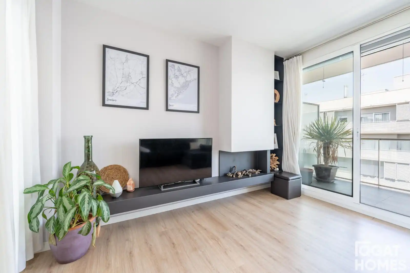 Living room of Attic for sale in Sant Cugat del Vallès  with Air Conditioner, Heating and Storage room
