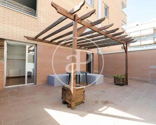 Terrassa de Pis en venda en Sant Cugat del Vallès amb Aire condicionat, Calefacció i Jardí privat