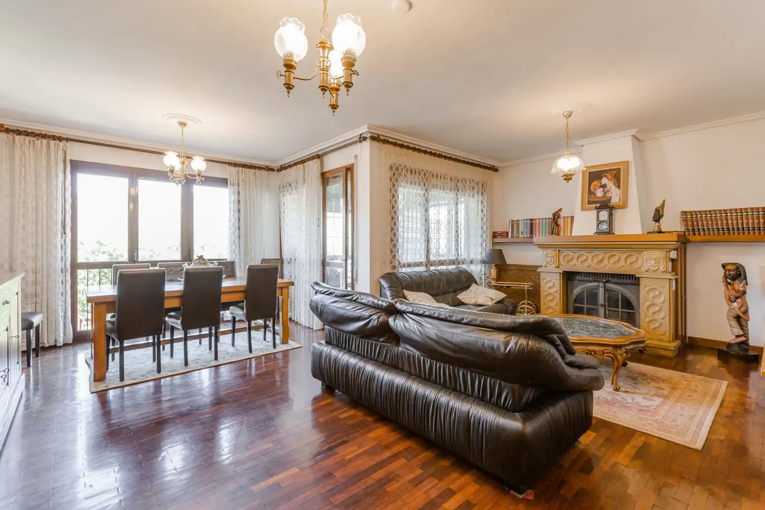 Sala d'estar de Casa adosada en venda en Ezcabarte amb Calefacció, Jardí privat i Parquet