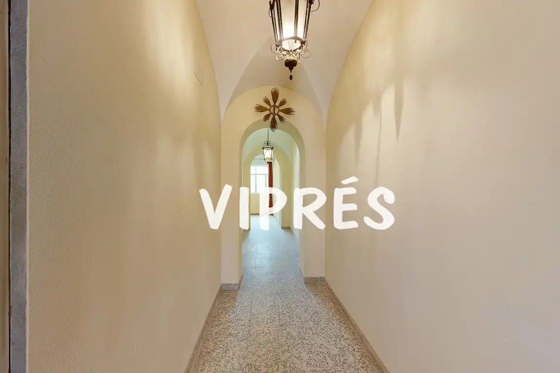 Houses for sale in Mérida  with Storage room