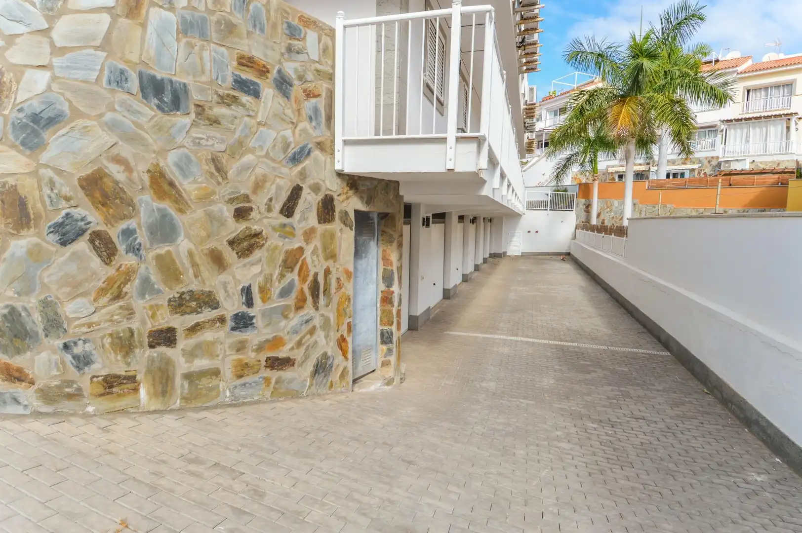 Exterior view of Commercial properties for rent in Mogán
