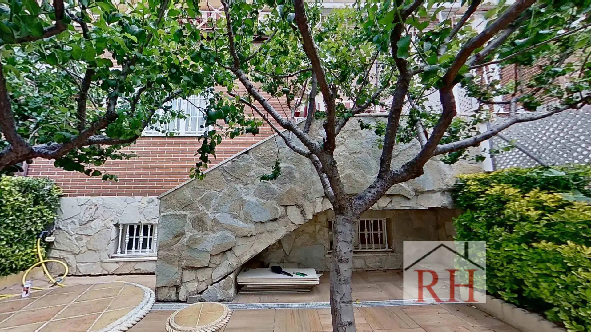Adosado con terraza en venta en Calle Italia, imagen 2