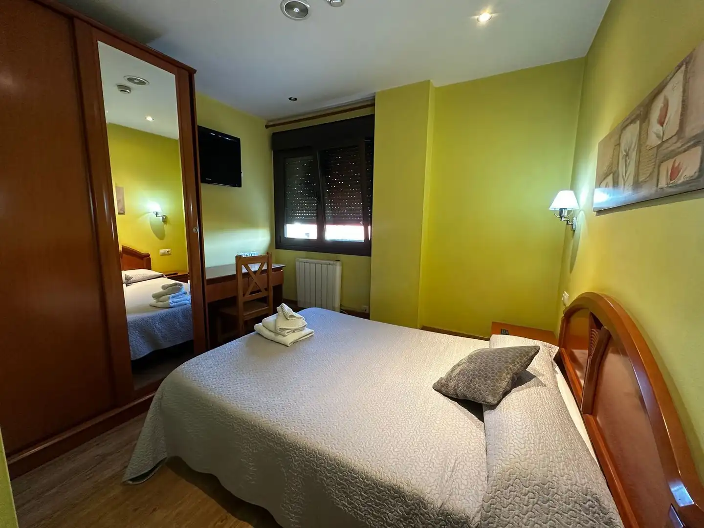 Bedroom of Flat for sale in Siero