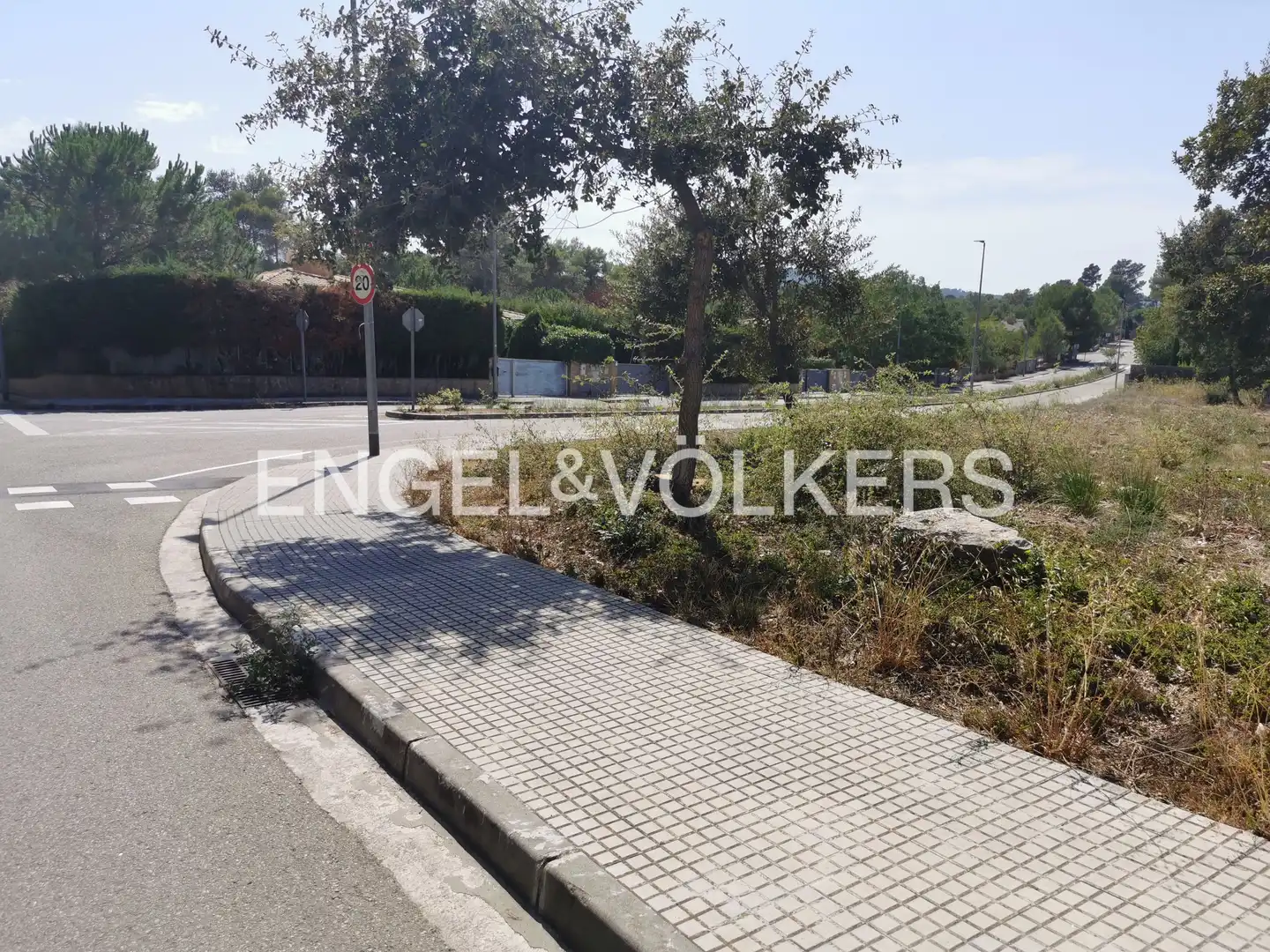 Wohnbaugrundstück zum Verkauf in Begues, imagen 16