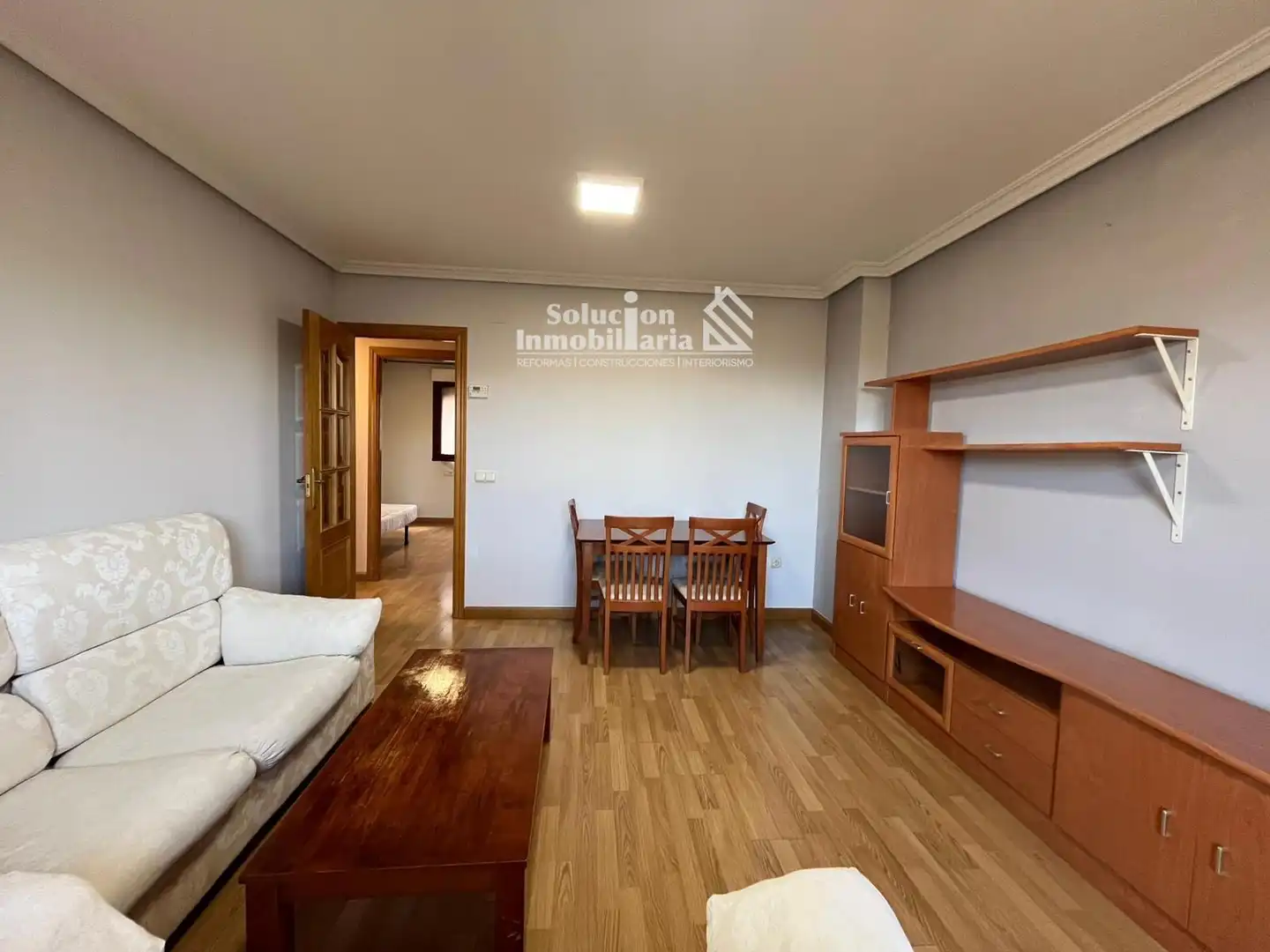Sala de estar de Piso en venta en Salamanca con Calefacción, Terraza y Amueblado