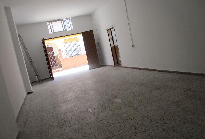 Photo 1 of Premises to rent in Calle la Zordilla, 12, El Rinconcillo, Cádiz