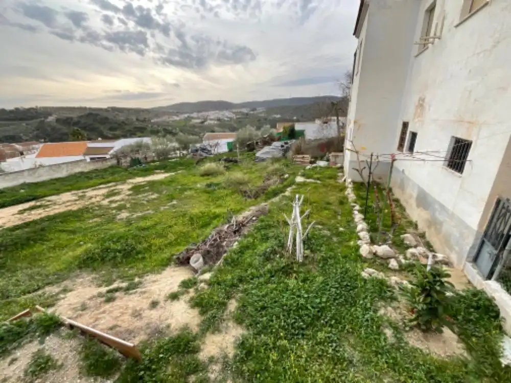 Residential zum Verkauf in Villanueva de Algaidas
