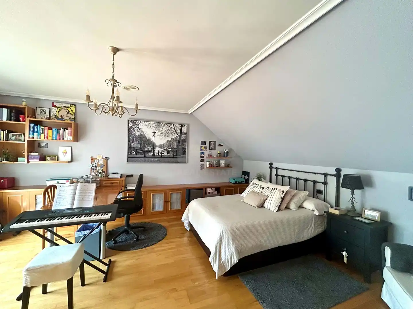 Bedroom of Houses for sale in Santovenia de la Valdoncina  with Heating and Terrace