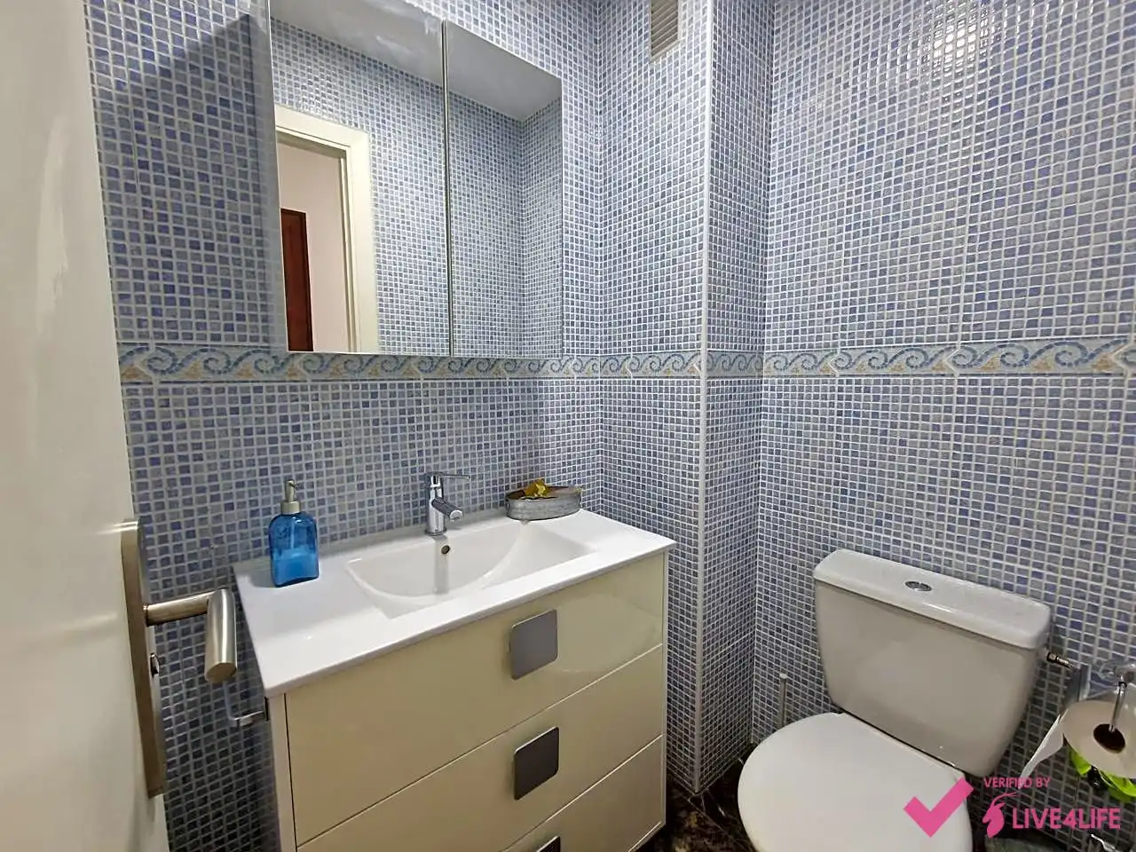 Baño de Piso de alquiler en Sevilla con Aire acondicionado, Calefacción y Terraza