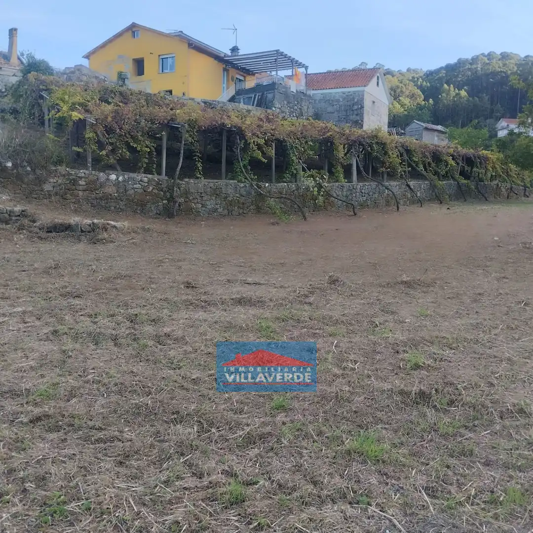 Residencial en venda en Cangas 