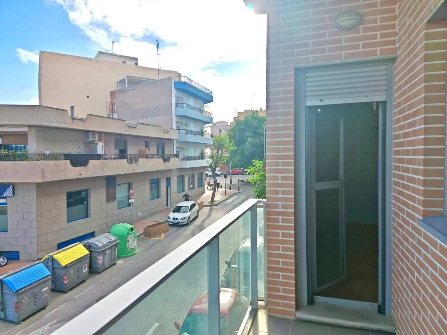 Vista exterior de Piso de alquiler en El Campello con Aire acondicionado, Calefacción y Terraza