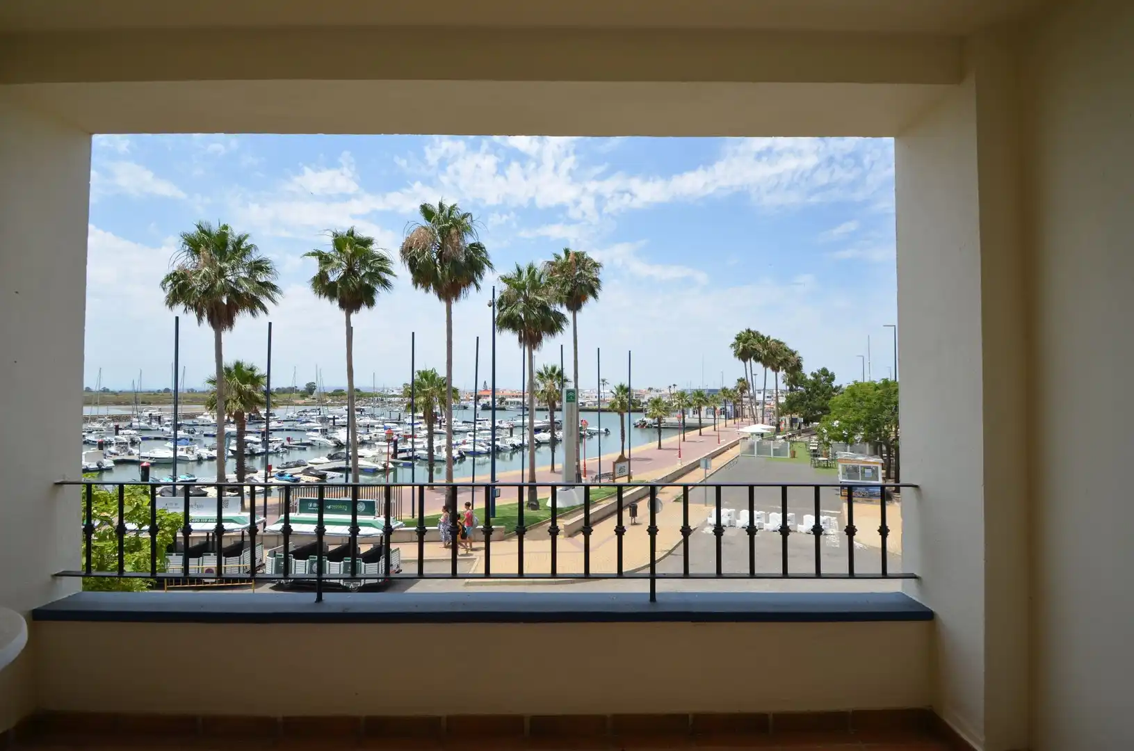 Wohnungen zum Verkauf in Ayamonte mit Terrasse und Gemeinschaftspool