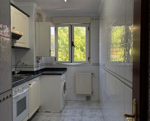Kitchen of Flat to rent in Oviedo   with Heating and Storage room