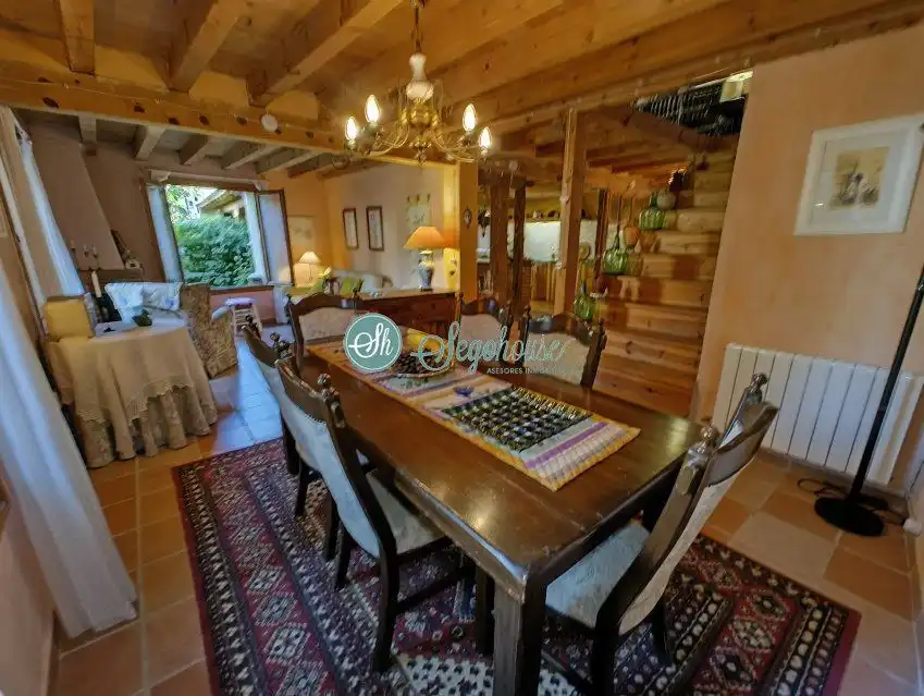Comedor de Casa o chalet en venta en Escobar de Polendos con Calefacción y Trastero