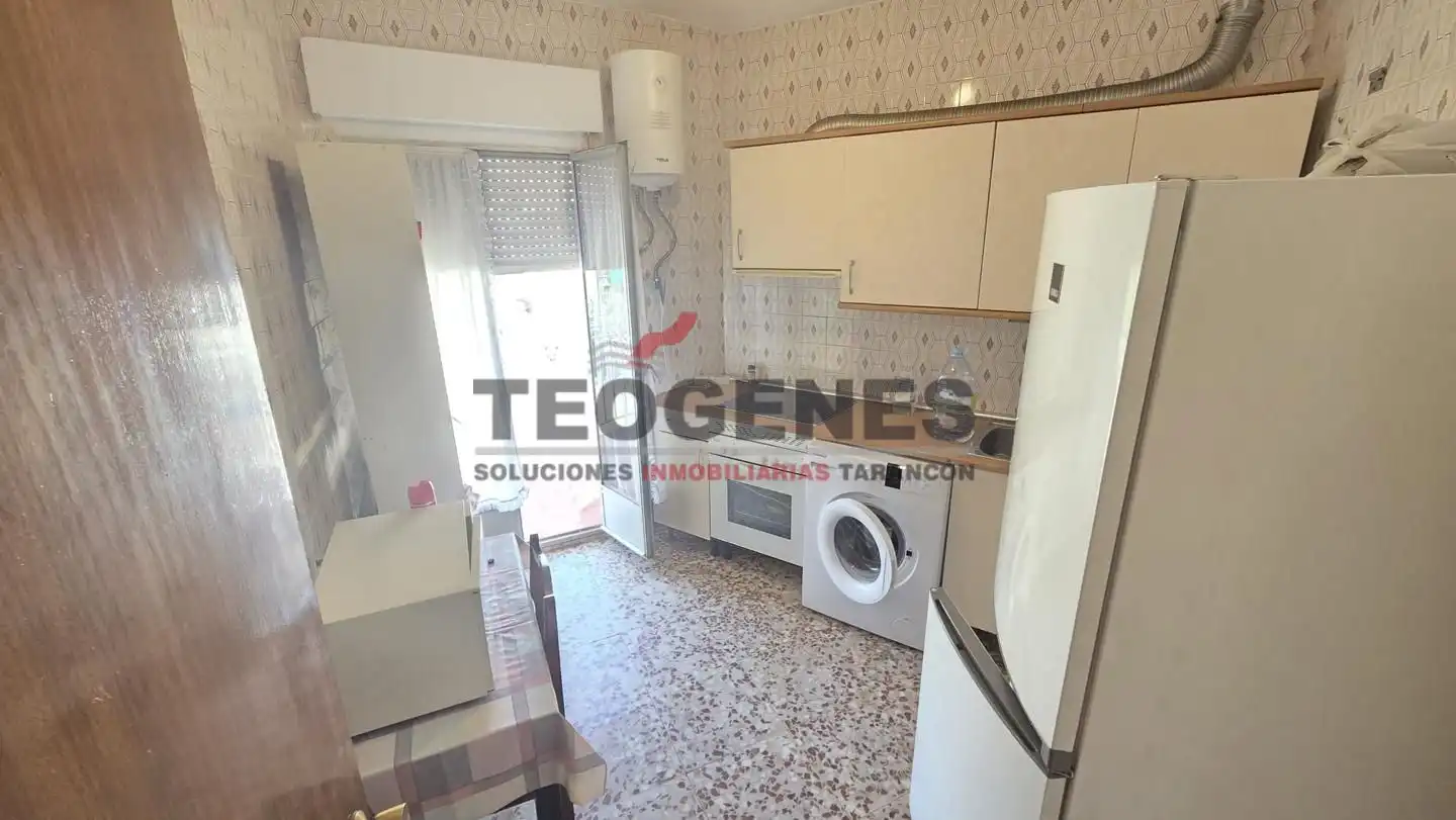 Bedroom of Houses for sale in Fuente de Pedro Naharro  with Heating, Terrace and Storage room