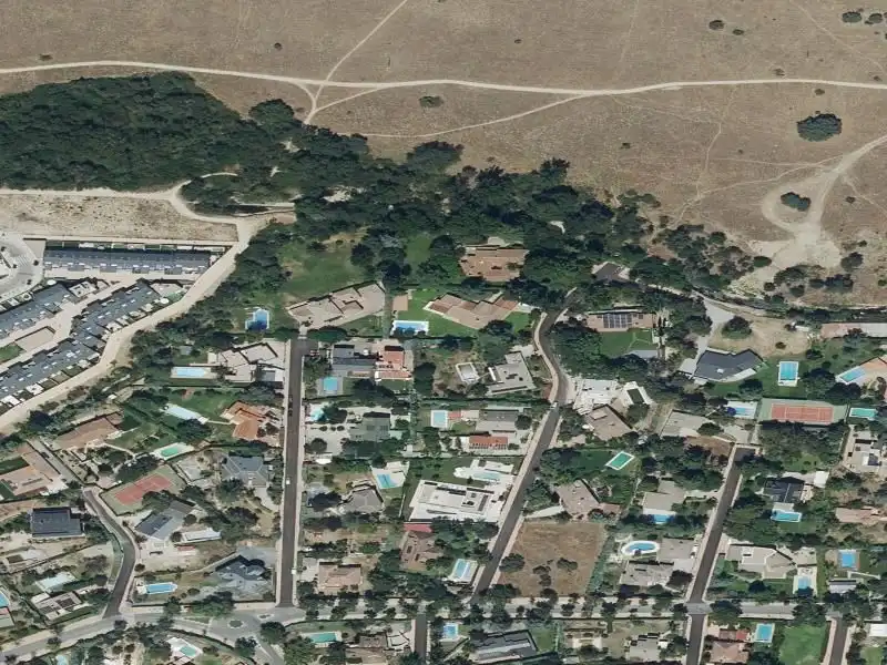 Vista exterior de Piso en venta en Tres Cantos