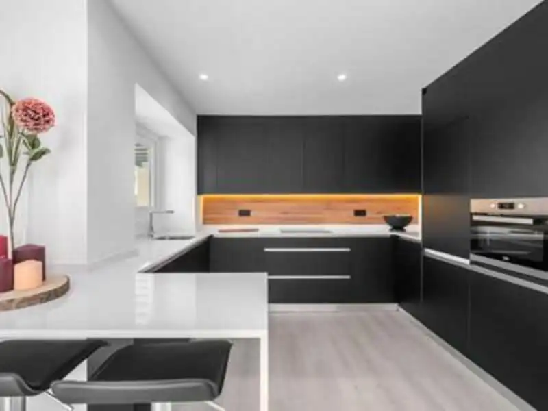 Apartment with terrace to rent in La Quinta, imagen 2