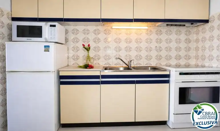 Cocina de Estudio en venta en Empuriabrava con Aire acondicionado, Terraza y Amueblado