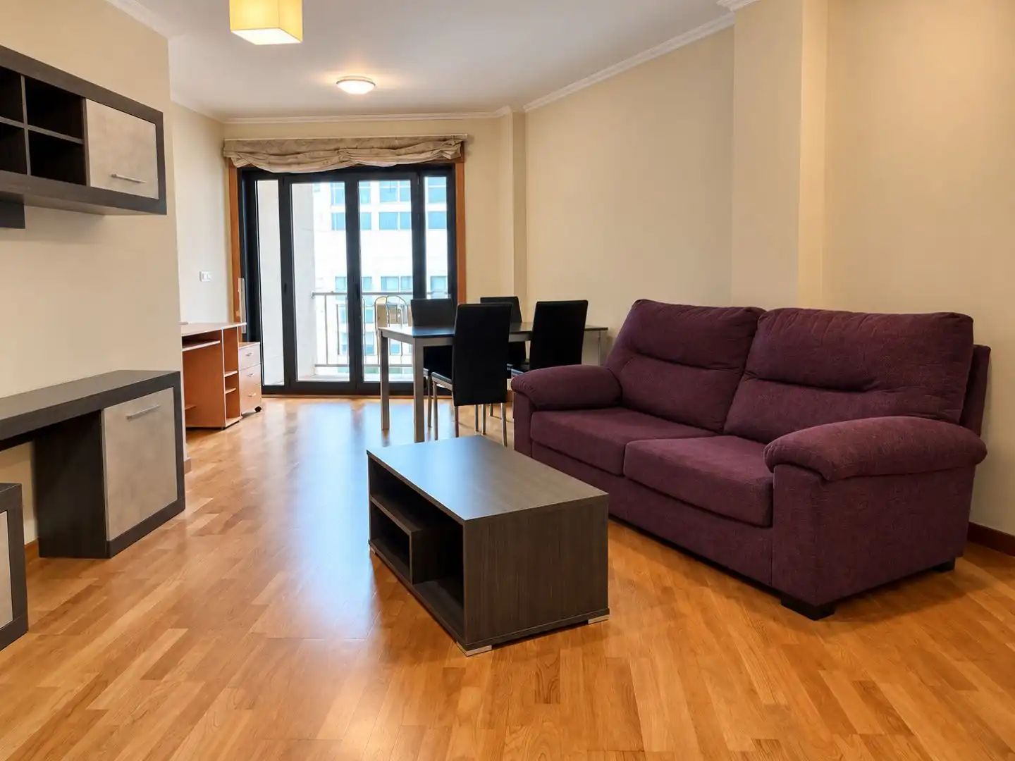 Wohnzimmer von Wohnung zur Miete in Centro