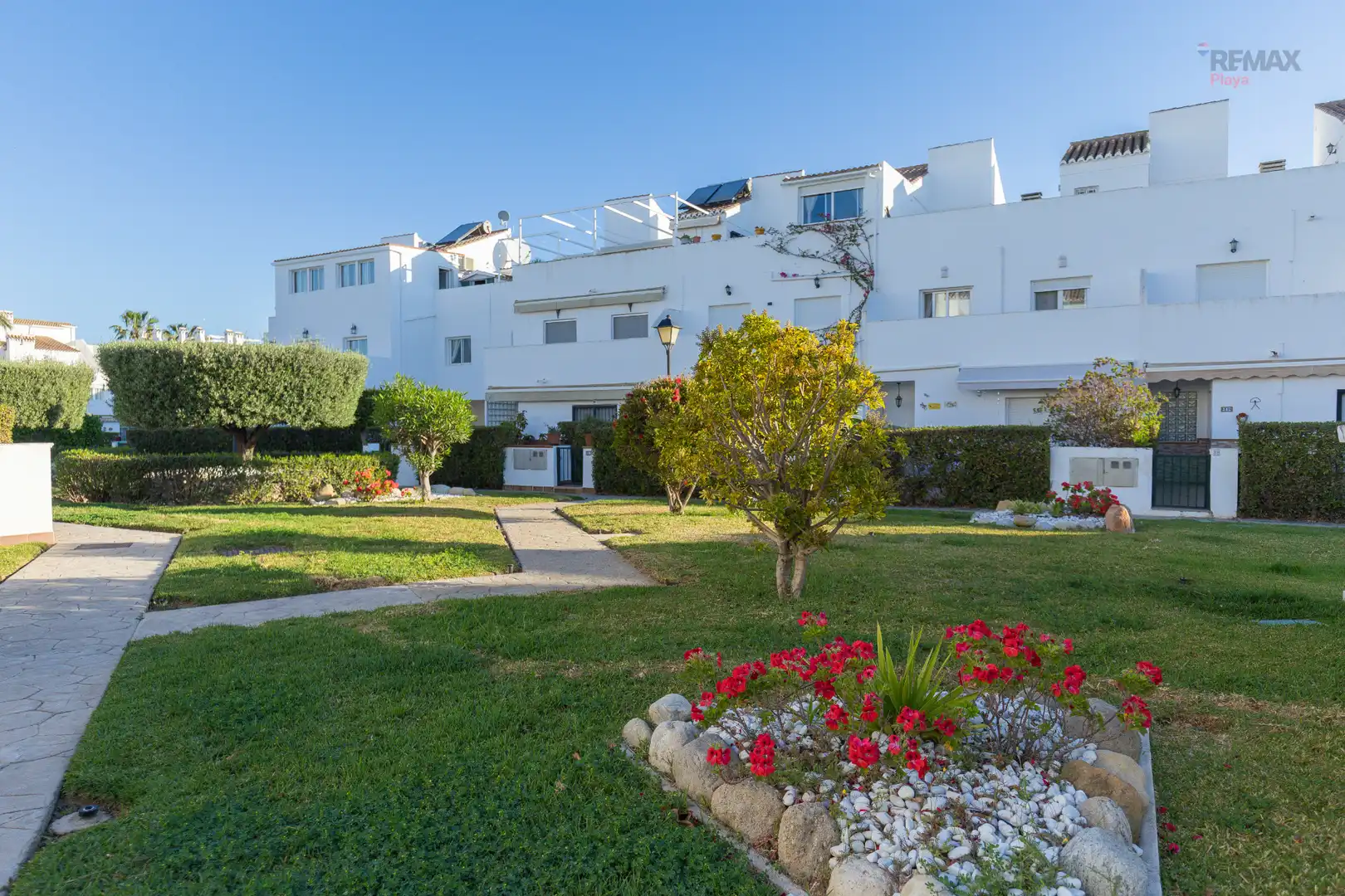Terraced house with pool for sale in Calle Magallanes 142, imagen 36