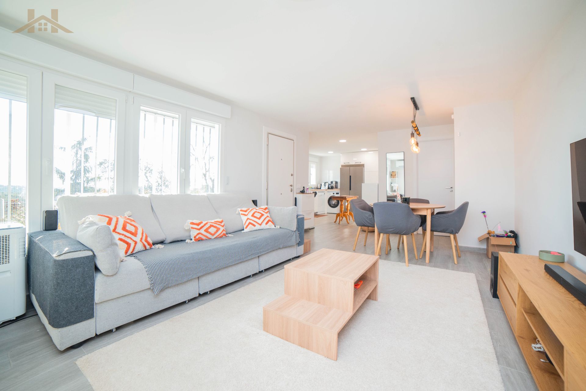 Sala de estar de Casa o chalet en venta en Villa del Prado con Aire acondicionado, Parquet y Terraza